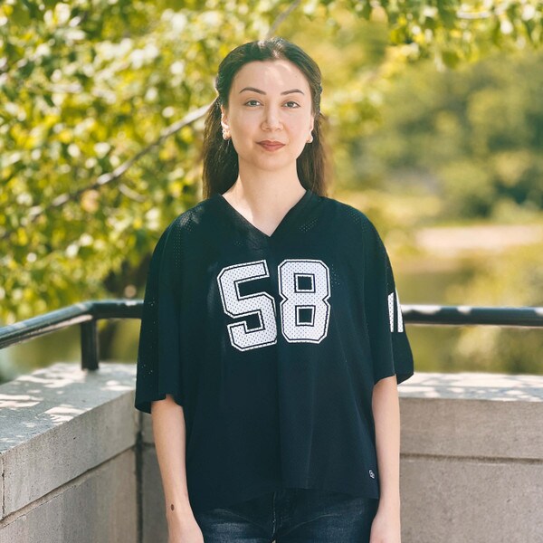 Hype & Vice Women's Vintage 5-Bar Black Football Jersey